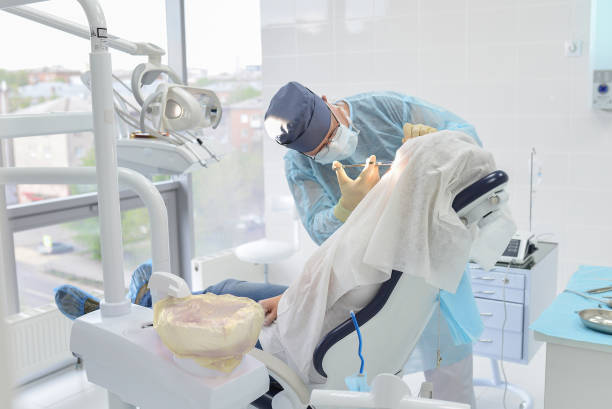 Best Emergency Dental Care for Broken or Chipped Teeth in Darien, IL